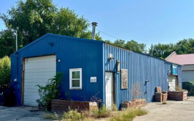 952 N. 3rd St., Lawrence, KS